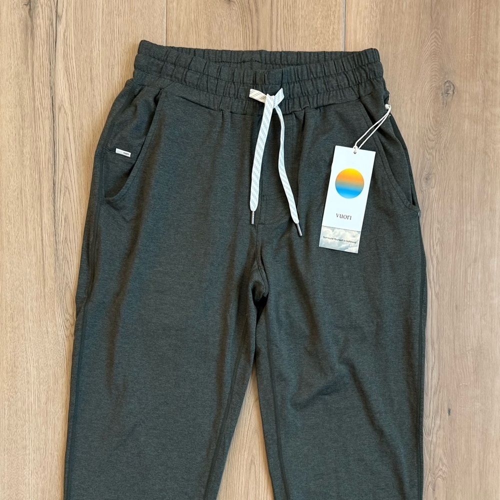 NWT Vuori Ponto Performance Pant in Oregano Heather Size XS